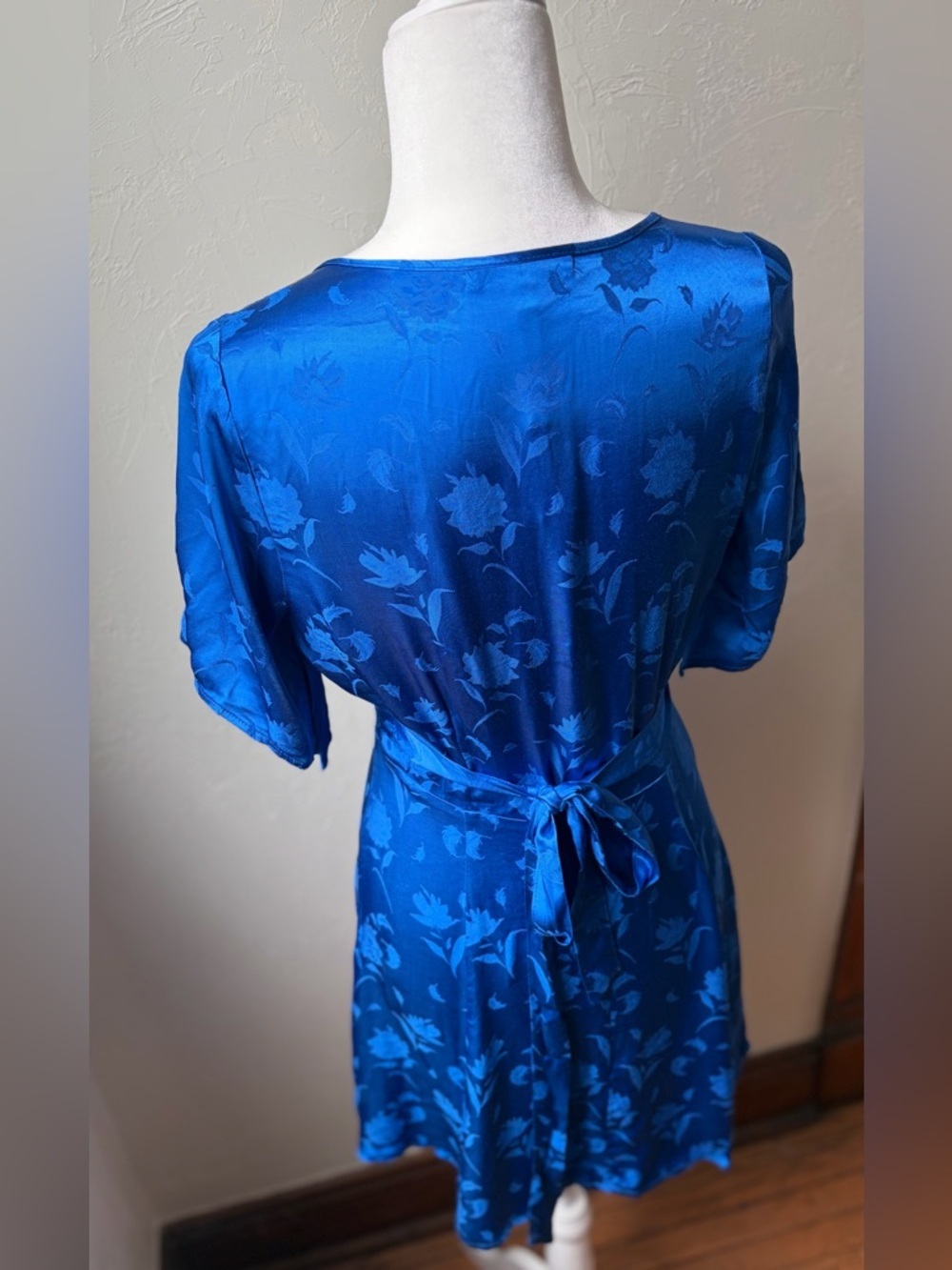 NWT Shore Monterey Wrap Dress Blue Satin Floral Jacquard Mini S - Picture 9 of 12